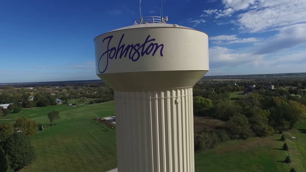 Skyline of Johnston, IA