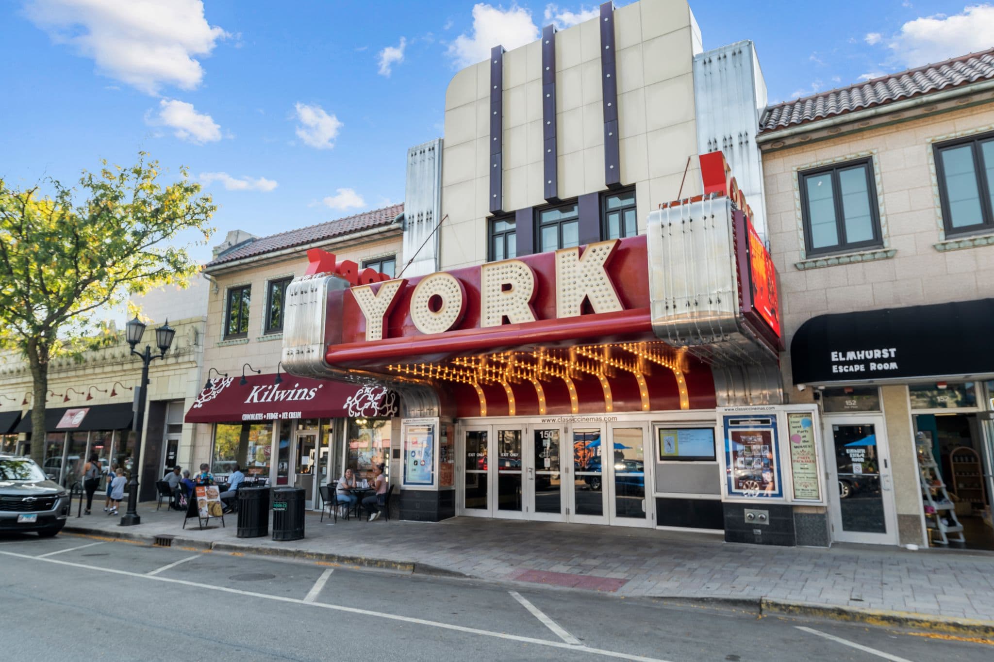 Skyline of Elmhurst, IL