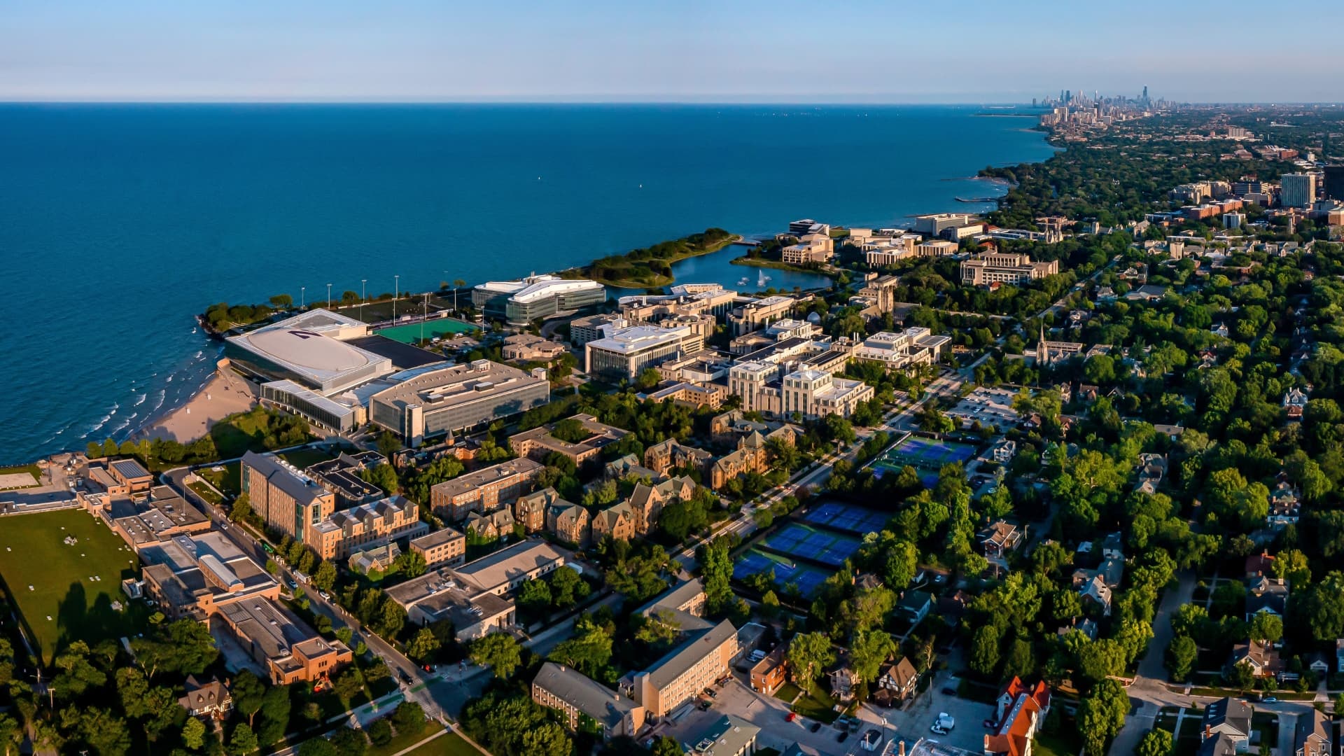 Skyline of Evanston, IL