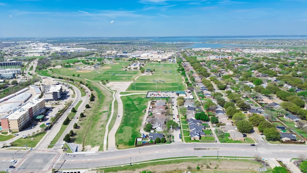 Skyline of Lewisville, TX