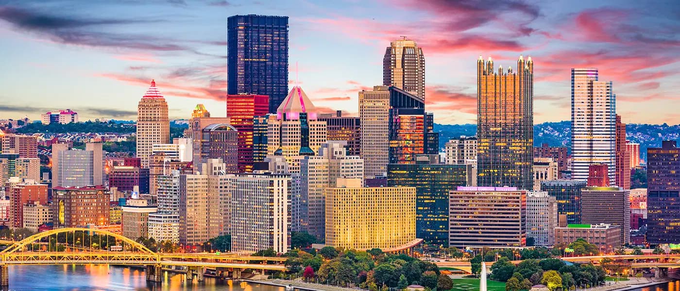 Skyline of Pittsburgh, PA